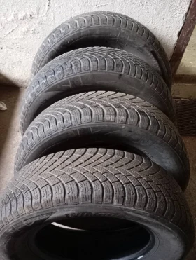      215/70R16