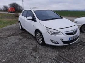 Opel Astra 1.3 cdti eco tex, снимка 3