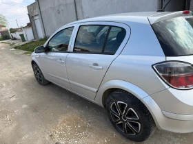 Opel Astra, снимка 10