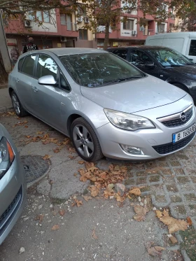 Opel Astra 1.6, 115 к.с., снимка 2