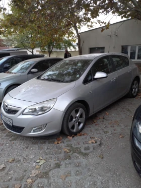 Opel Astra 1.6, 115 к.с., снимка 1