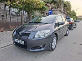 Toyota Auris, снимка 1