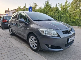 Toyota Auris, снимка 2