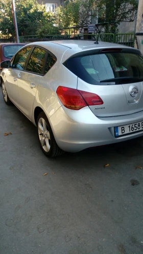 Opel Astra 1.6, 115 к.с. - 5500 € / 10757.07 лв. - 33324554 6