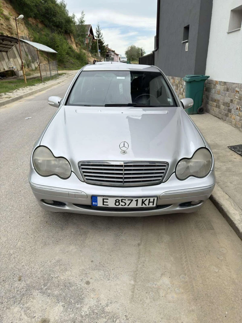 Mercedes-Benz C 200 Kompressor, снимка 2 - Автомобили и джипове - 47354476