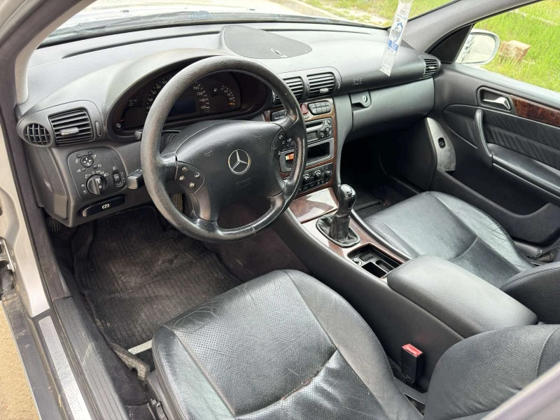 Mercedes-Benz C 200 Kompressor, снимка 6 - Автомобили и джипове - 47354476