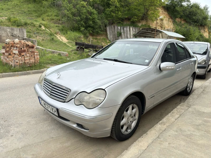 Mercedes-Benz C 200 Kompressor, снимка 5 - Автомобили и джипове - 47354476