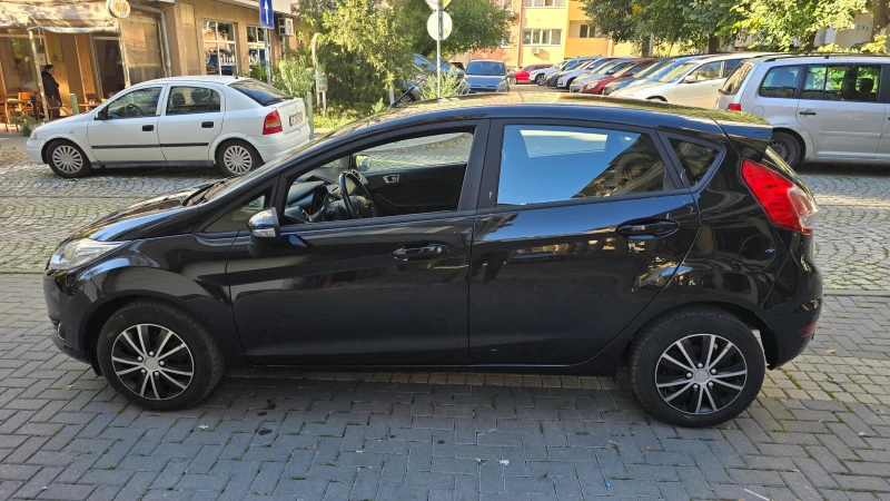 Ford Fiesta, снимка 3 - Автомобили и джипове - 47667738