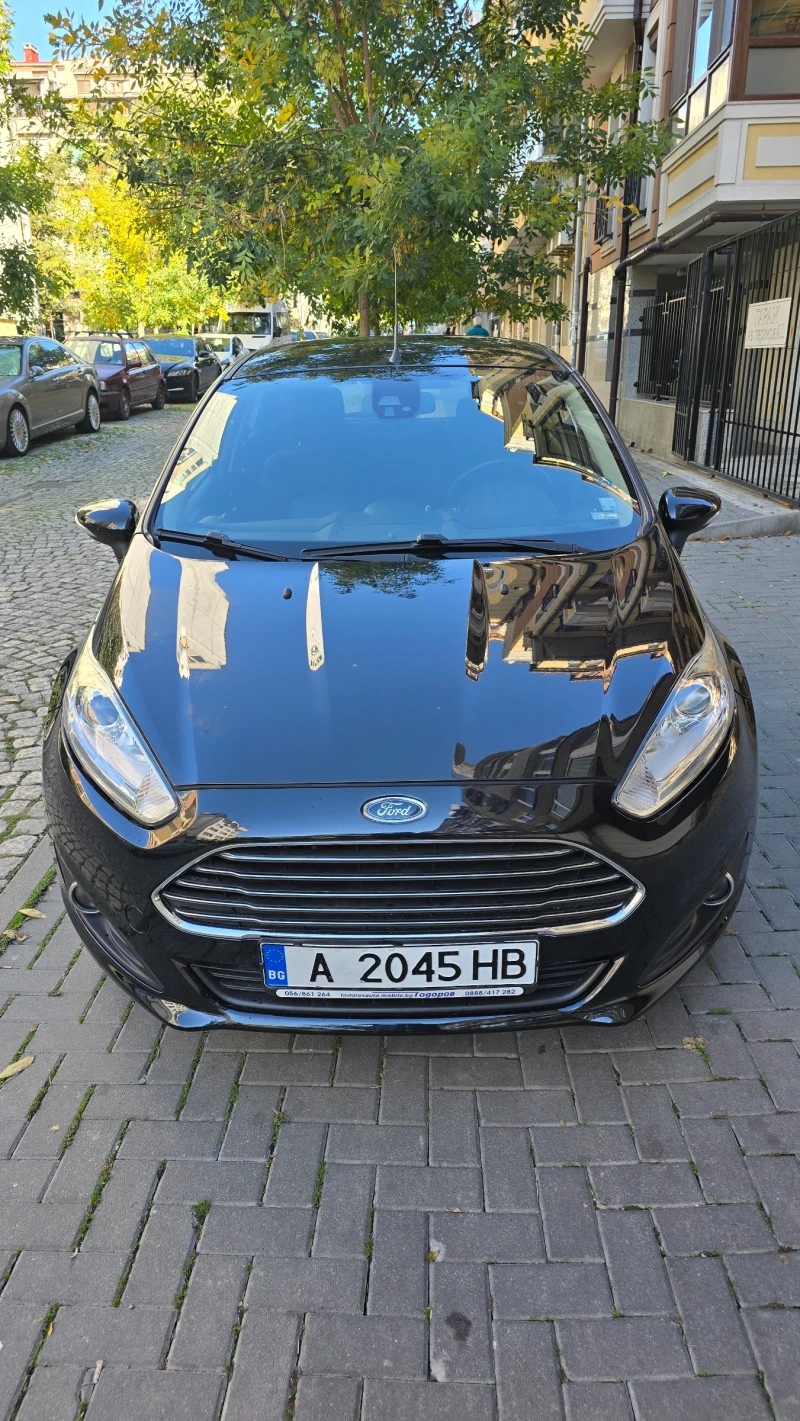 Ford Fiesta, снимка 1 - Автомобили и джипове - 47667738