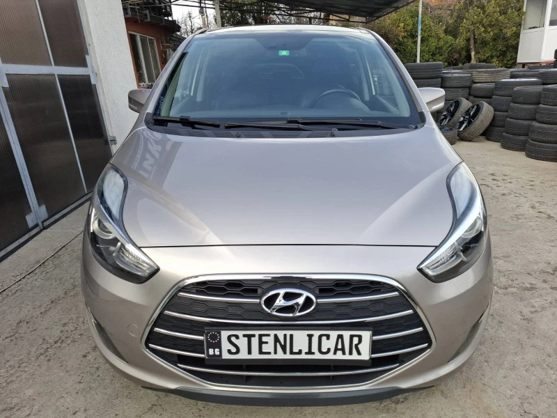 Hyundai I20 1.6 CRDi Vertex EDITION, снимка 4 - Автомобили и джипове - 49487243