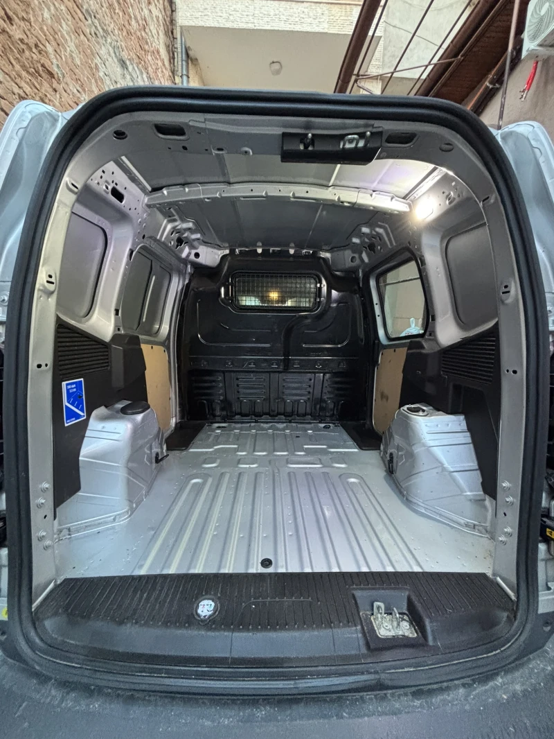 Ford Courier, снимка 12 - Автомобили и джипове - 51661085