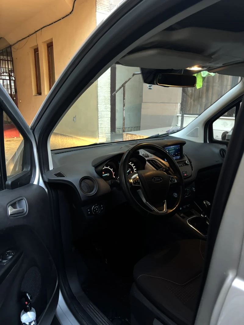 Ford Courier, снимка 7 - Автомобили и джипове - 51661085