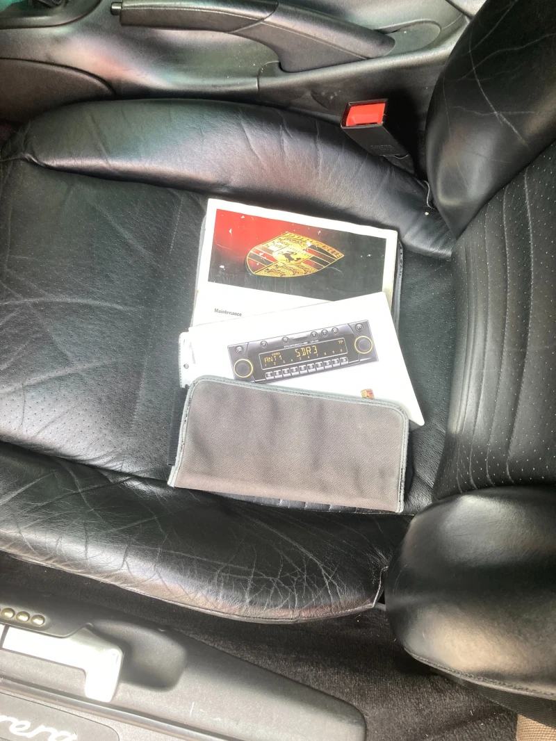 Porsche 911 Carrera, снимка 8 - Автомобили и джипове - 51651658