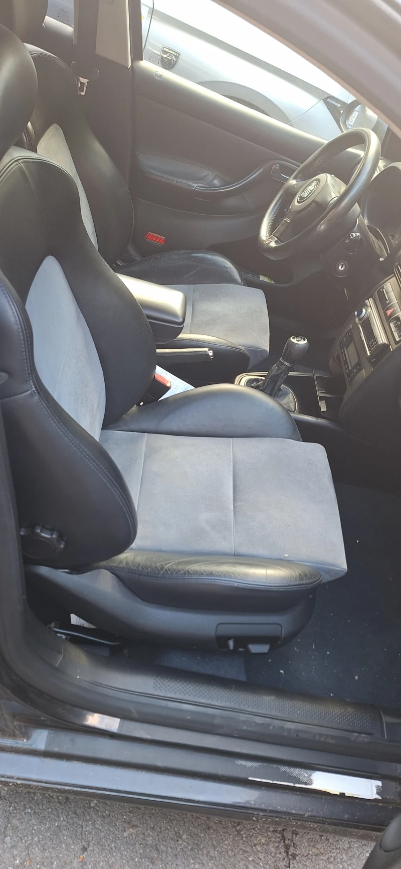 Seat Leon 1.8T, снимка 6 - Автомобили и джипове - 51751182