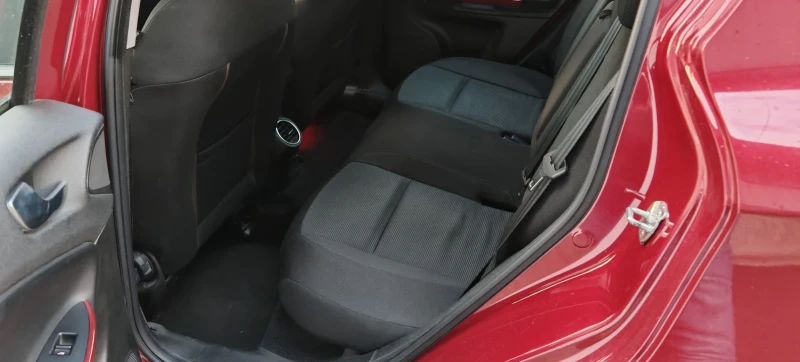 Alfa Romeo Giulietta 1.4 turbo GAS, снимка 12 - Автомобили и джипове - 51950595