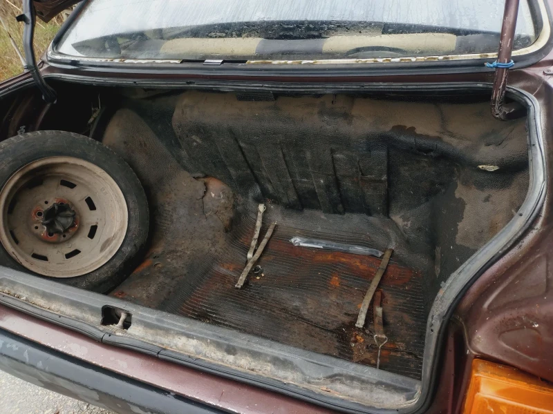 Audi 80 Сс, снимка 13 - Автомобили и джипове - 52640774