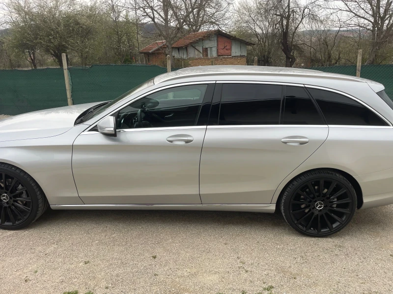 Mercedes-Benz C 220 Bluetec, снимка 3 - Автомобили и джипове - 52943594