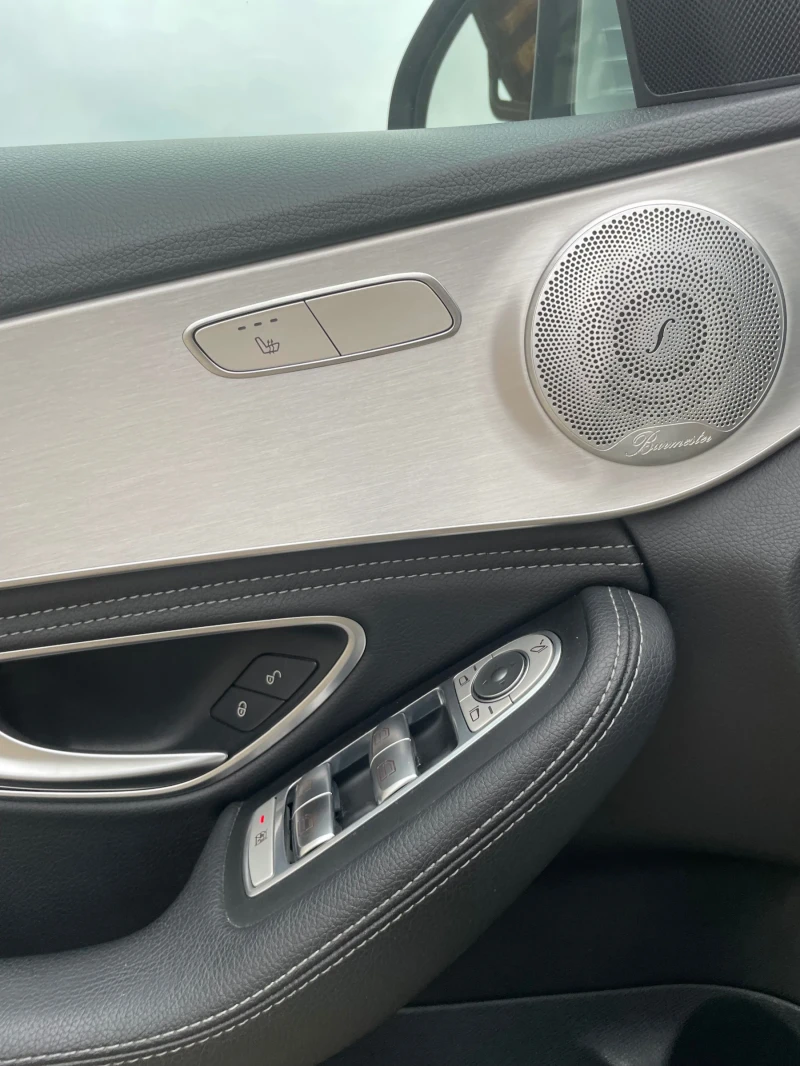 Mercedes-Benz C 220 Bluetec, снимка 8 - Автомобили и джипове - 52943594