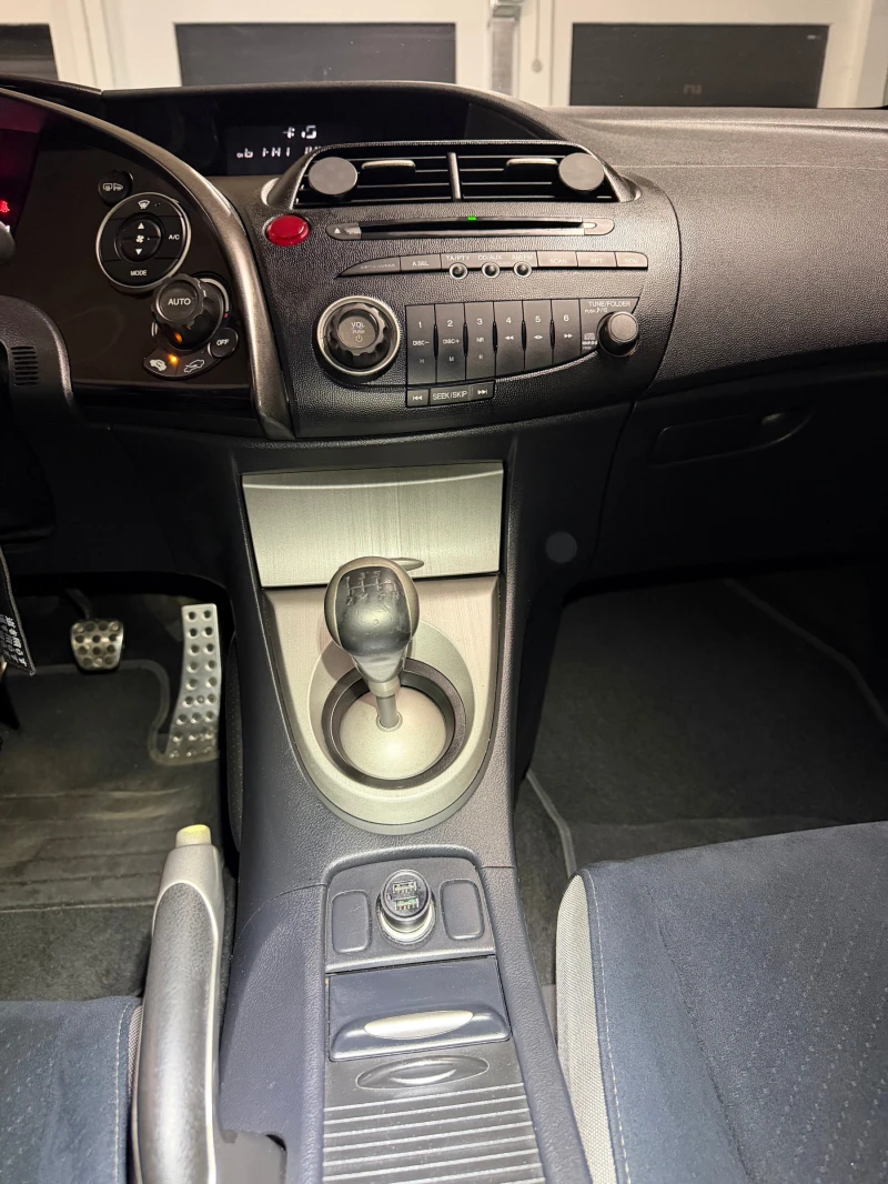 Honda Civic, снимка 10 - Автомобили и джипове - 53168899