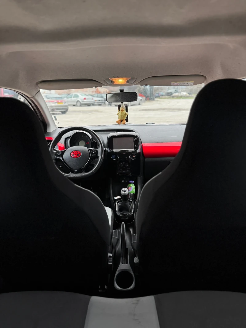 Toyota Aygo 1.0, снимка 7 - Автомобили и джипове - 53444865