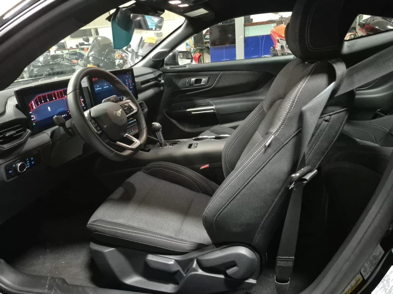 Ford Mustang EcoBoost Fastback, снимка 6 - Автомобили и джипове - 53479912