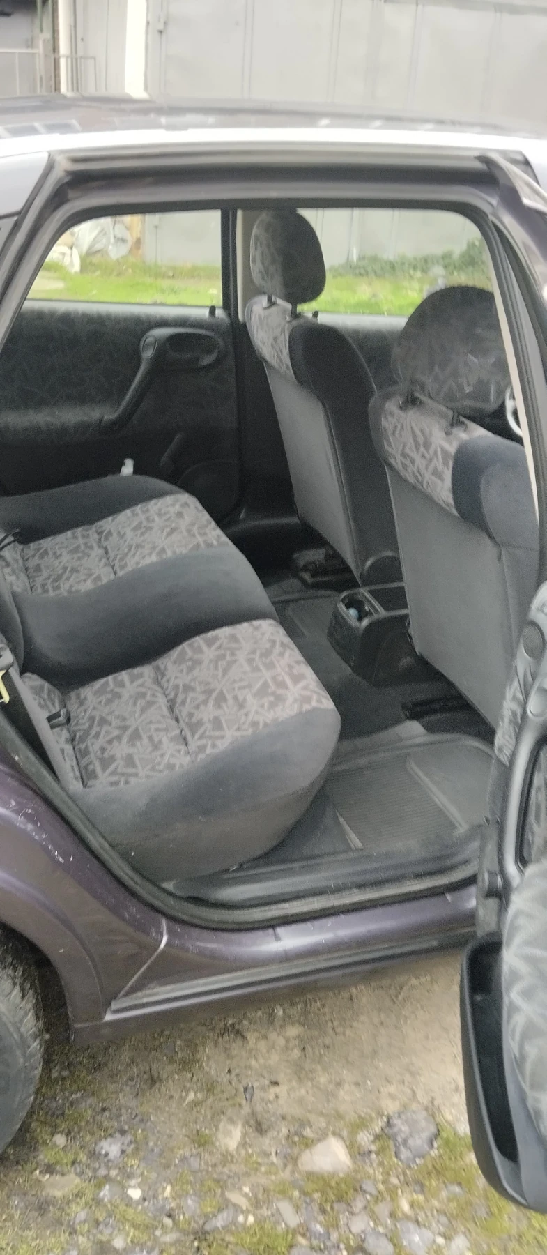 Opel Vectra 1.6 - изображение 6