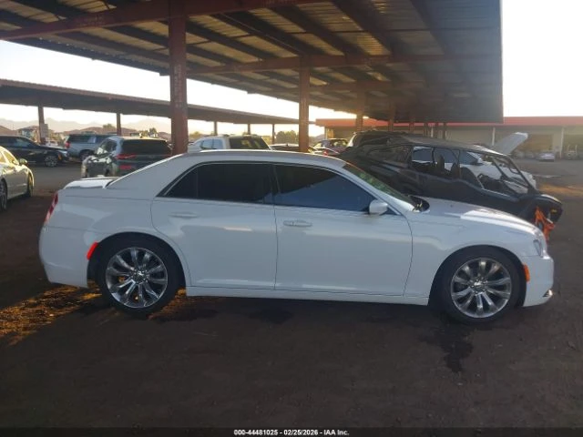 Chrysler 300c TOURING, снимка 3 - Автомобили и джипове - 53829567