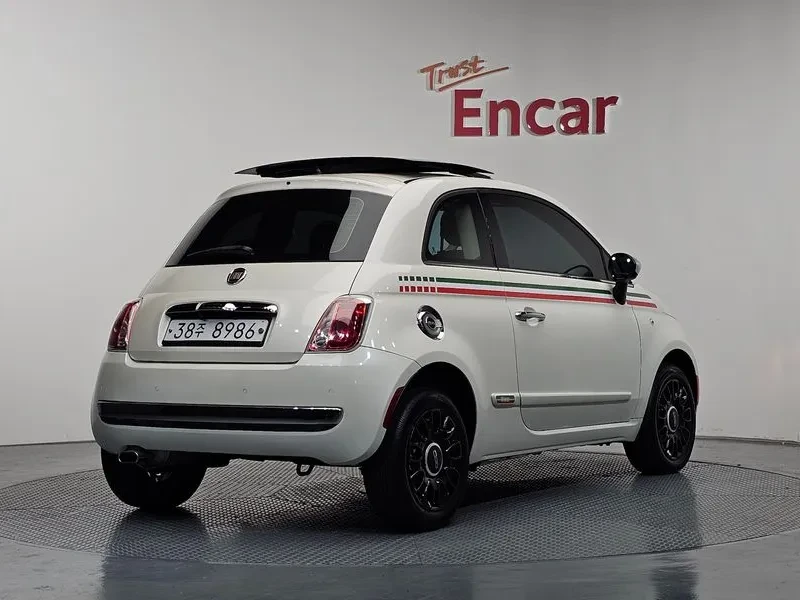 Fiat 500 1.4 Lounge Italia 1St Generation, снимка 2 - Автомобили и джипове - 56287444