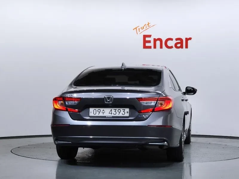 Honda Accord  2.0 Hybrid Touring | Mobile.bg � ����������� 8