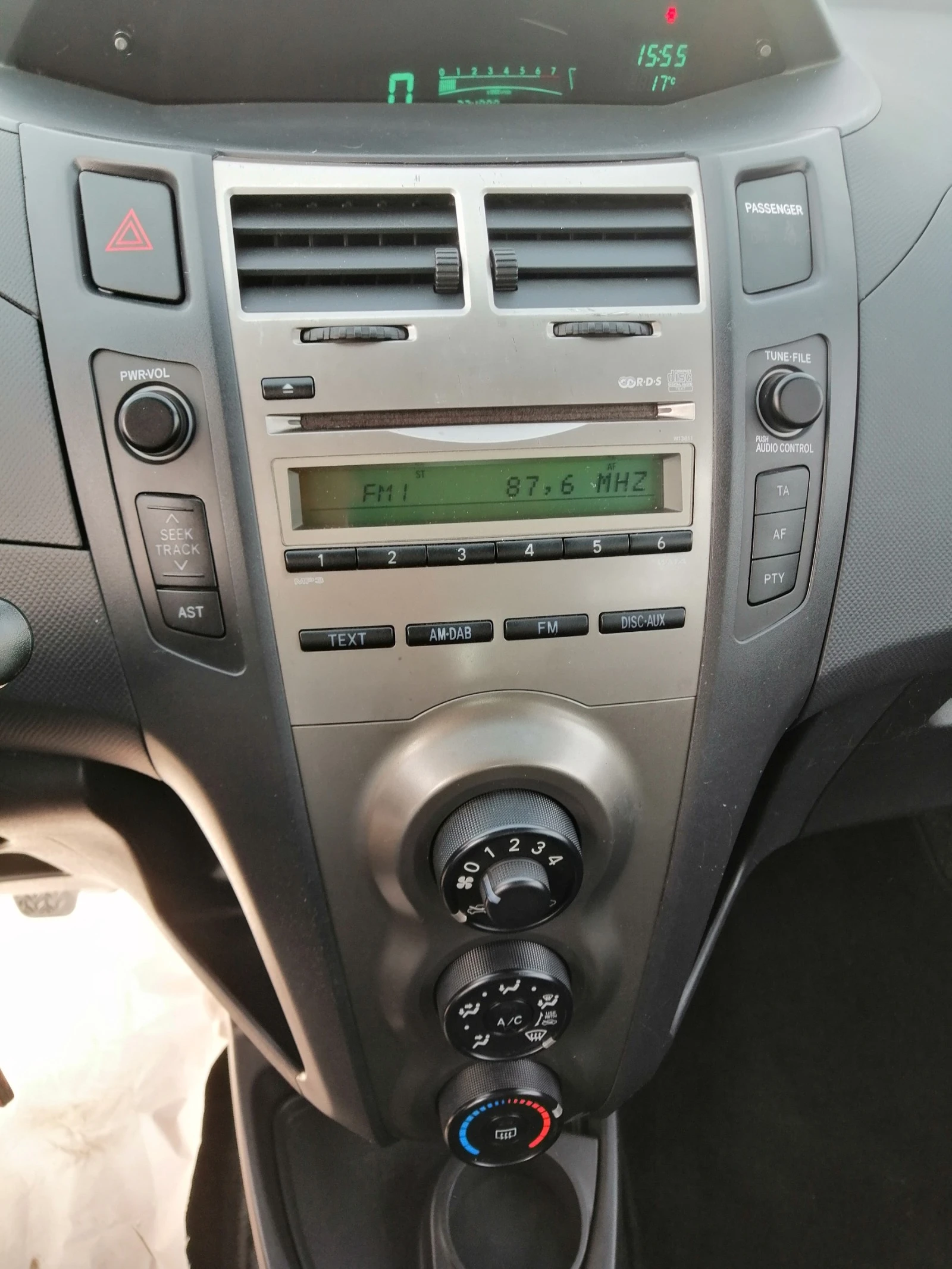 Toyota Yaris 1.0 | Mobile.bg — изображение 14