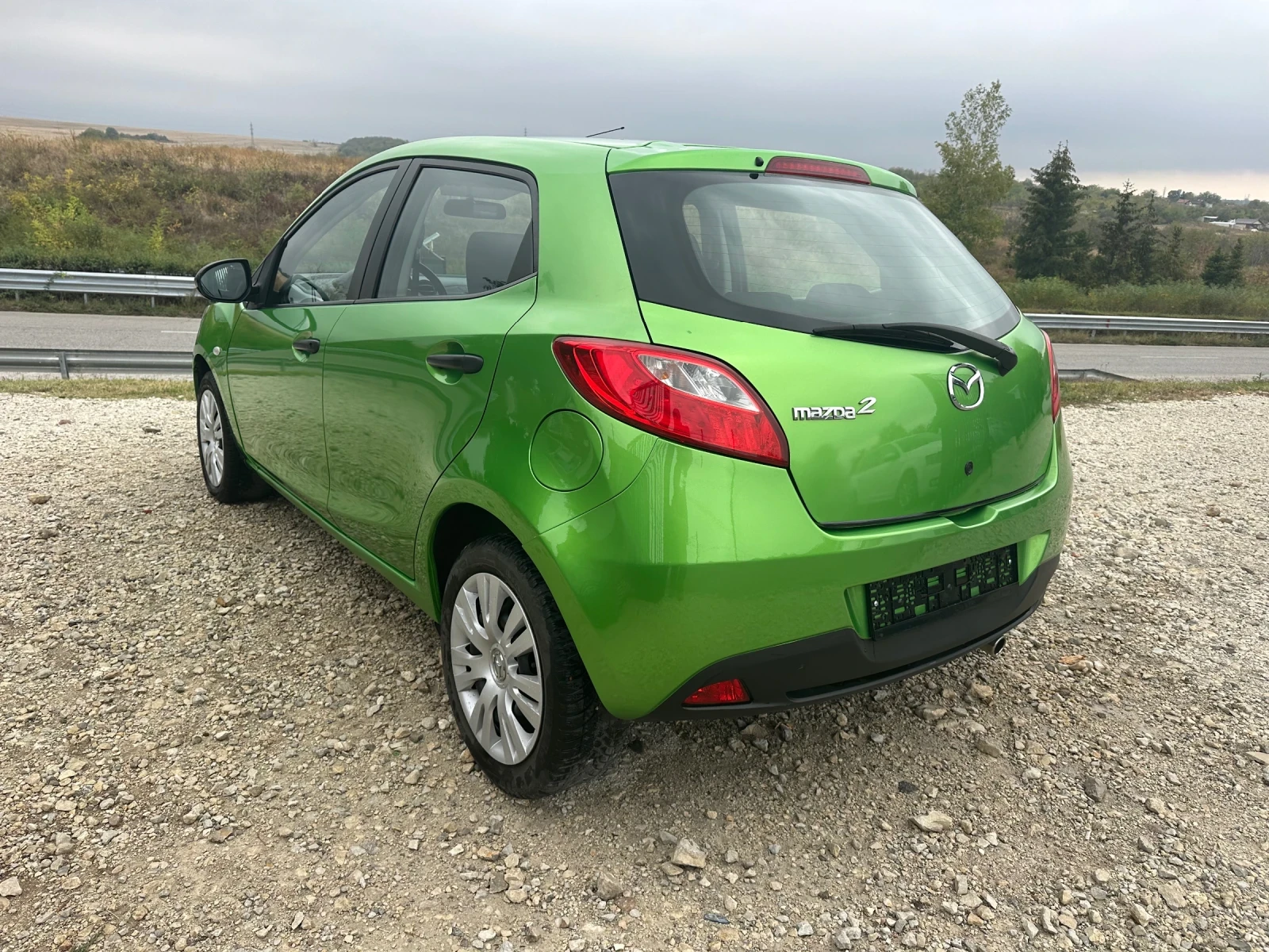 Mazda 2 1.3-БЕНЗИН - изображение 6