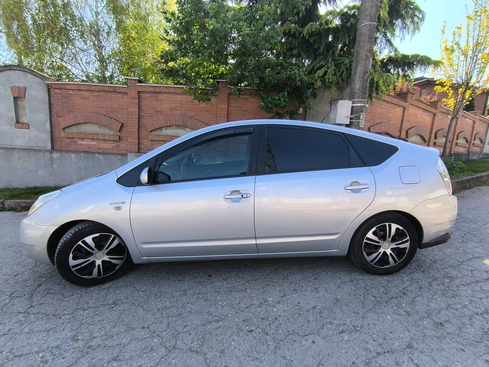 Toyota Prius 79+ 64 к.с Нави, подгрев, хендсфри, гласови команд - изображение 3