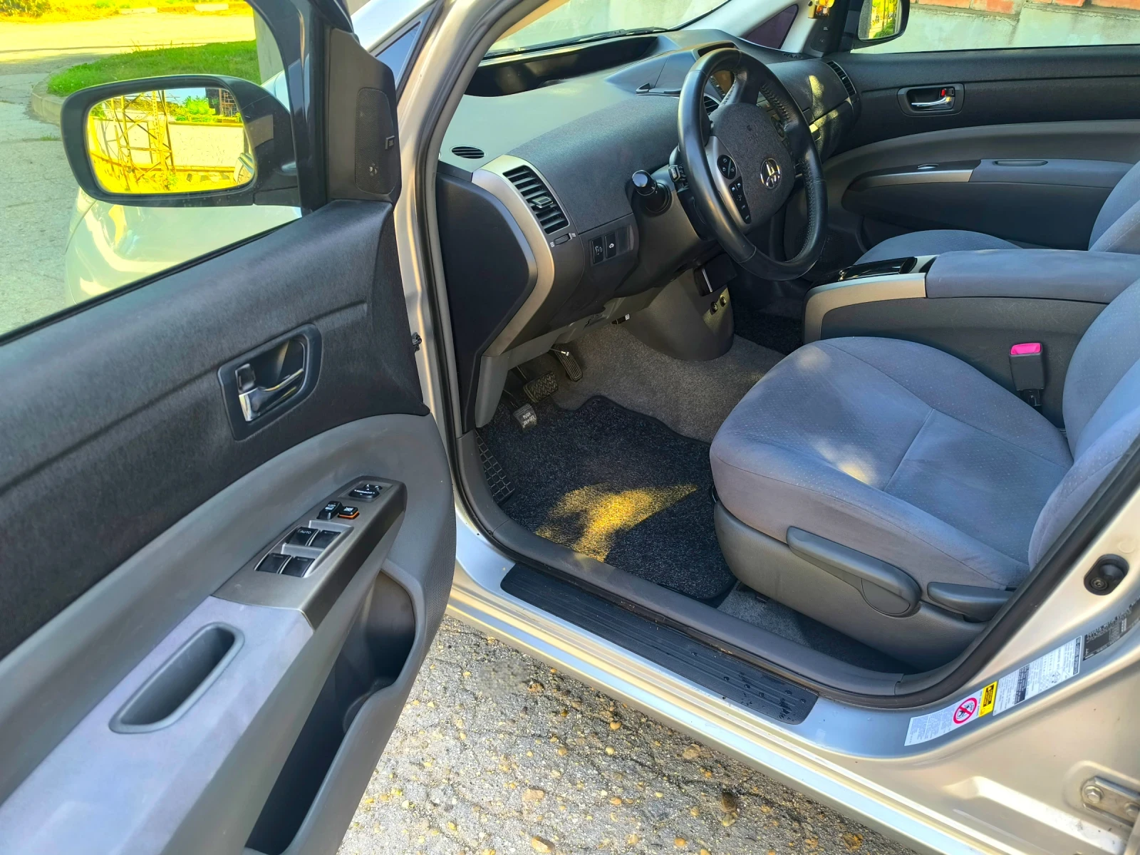 Toyota Prius 79+ 64 к.с Нави, подгрев, хендсфри, гласови команд - изображение 8