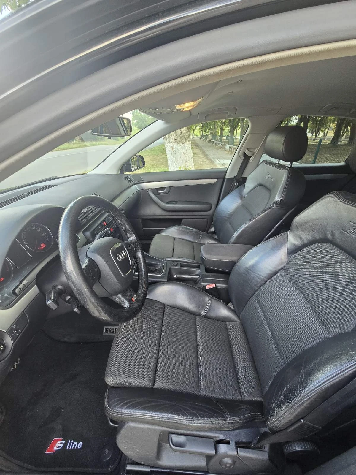 Audi A4 1.8 - изображение 10