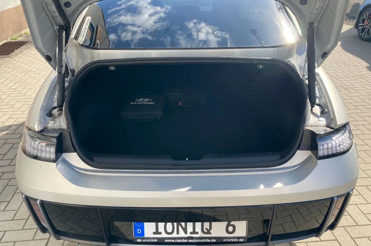 Hyundai Ioniq 6 ! 77 kWh | Mobile.bg   11