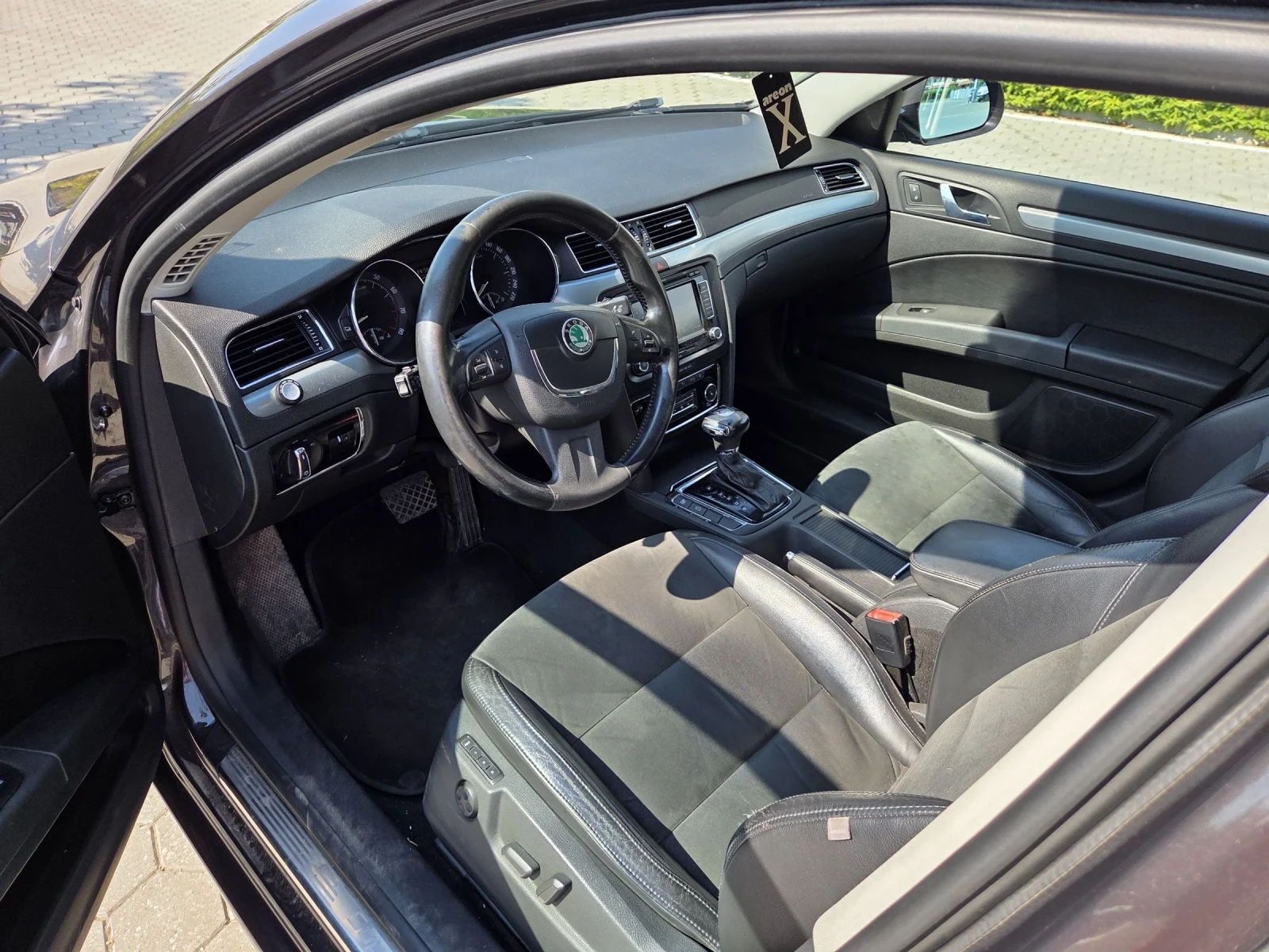 Skoda Superb 3.6/260 к.с./V6/4x4/DSG/LPG/FULL - изображение 9