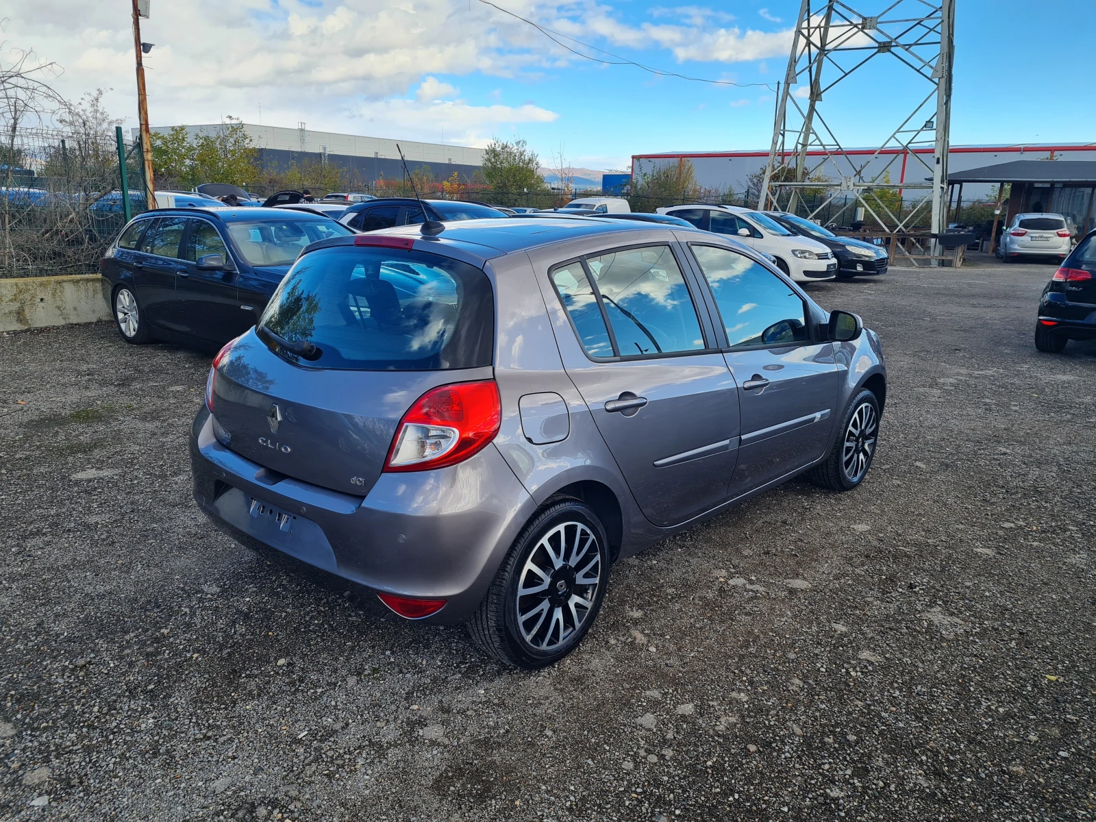 Renault Clio 1.5DCI ПАНОРАМА-НАВИГАЦИЯ-ПЕРФЕКТНО - изображение 4