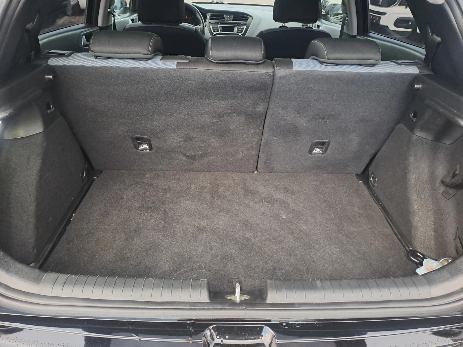 Hyundai I20 1.4 i GAZ   | Mobile.bg � ����������� 16