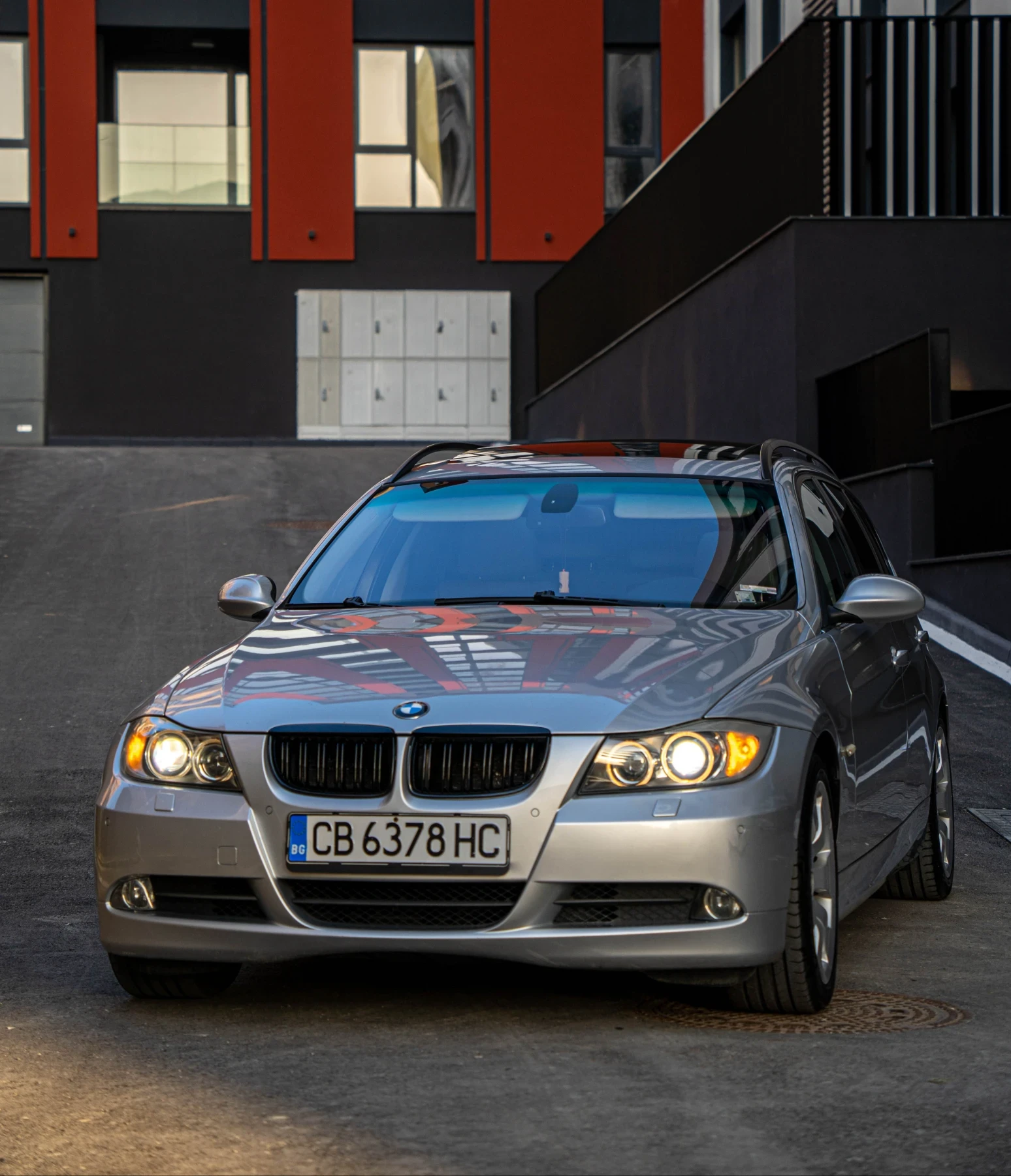 BMW 325 BMW 325i (218hp) Automat | ПАНОРАМА | Напълно Обсл