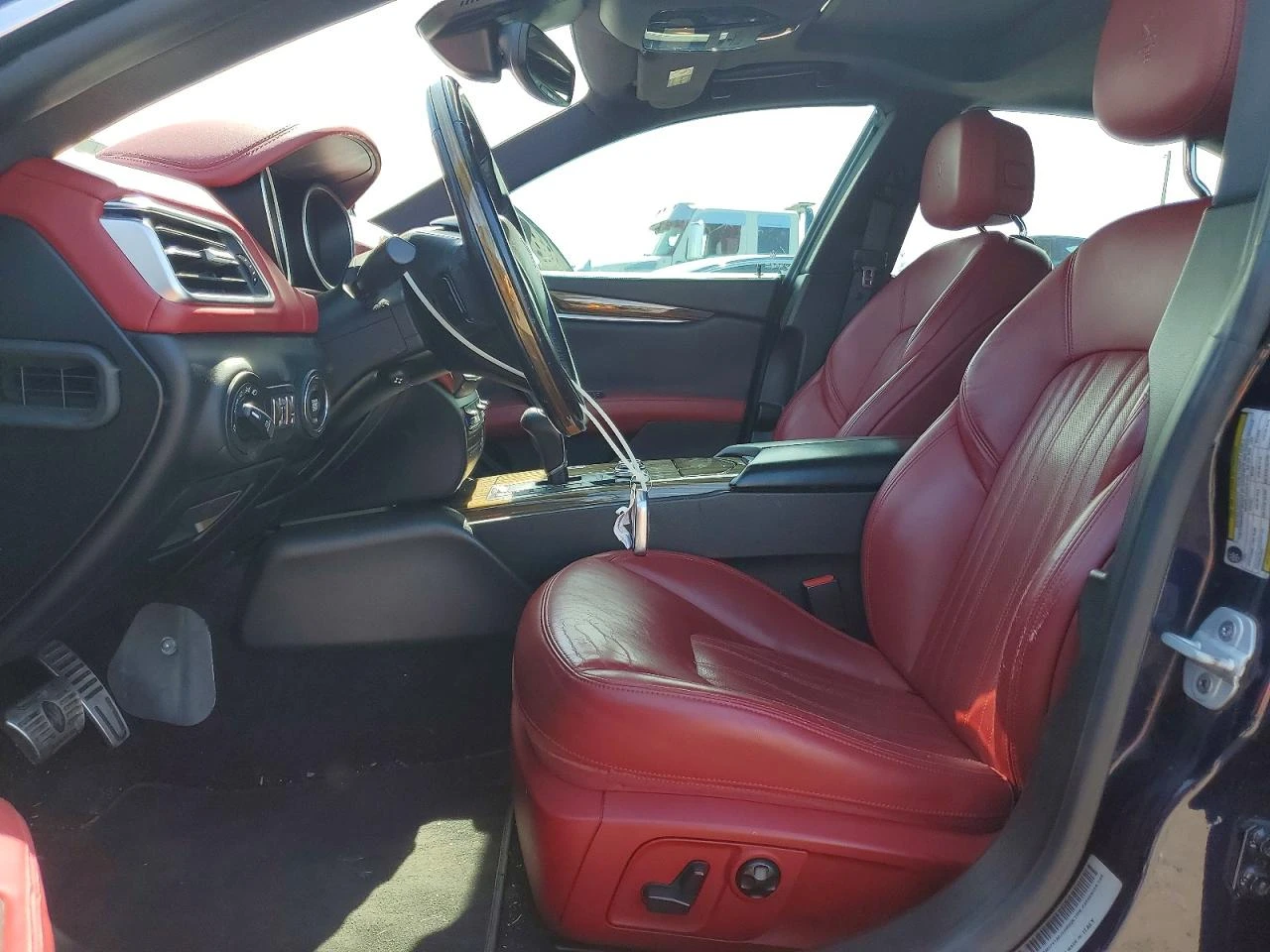 Maserati Ghibli 3.0l S, снимка 7 - Автомобили и джипове - 54882050
