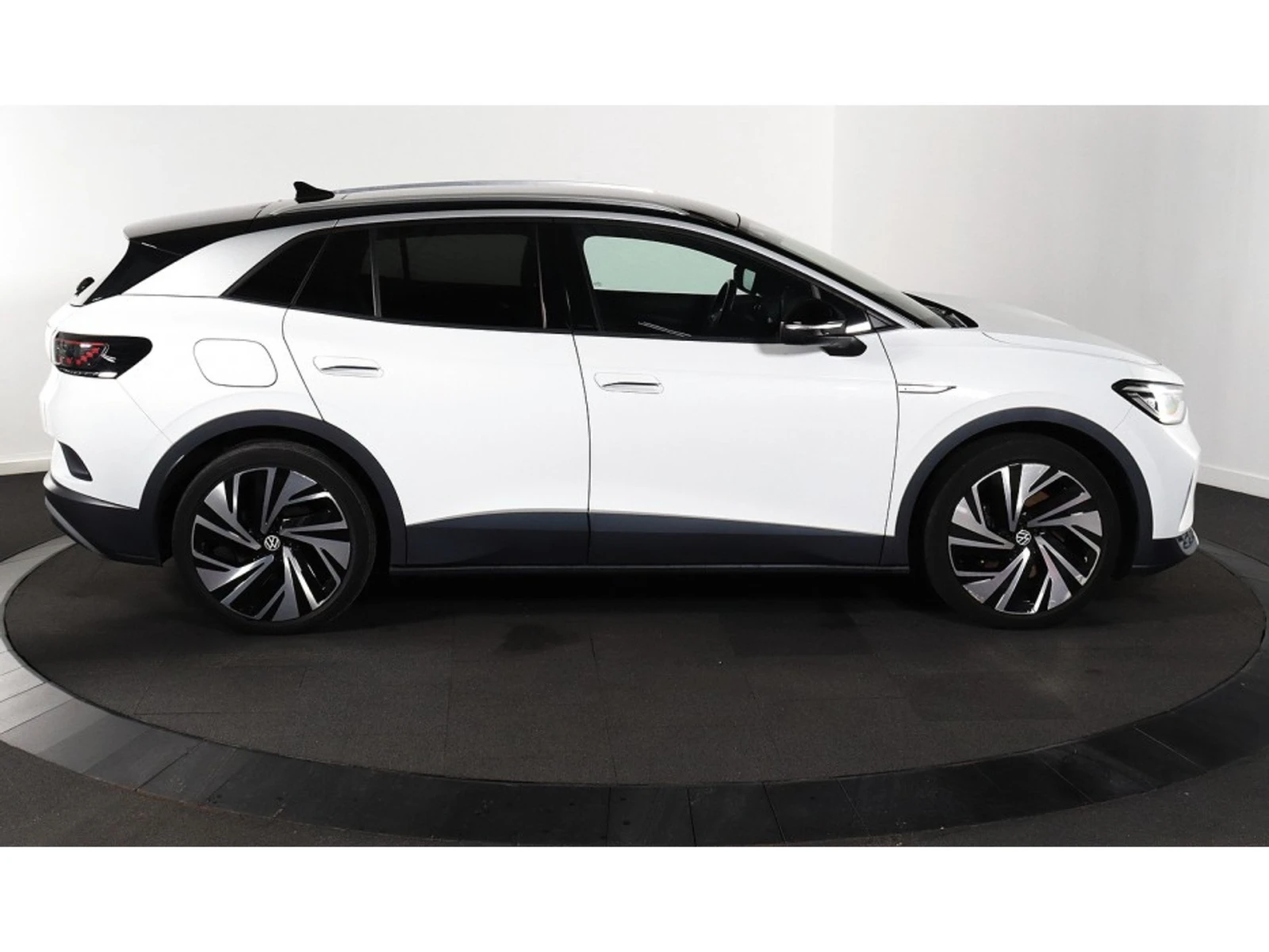 VW ID.4 MAX* 77kW* 204, снимка 5 - Автомобили и джипове - 54899870