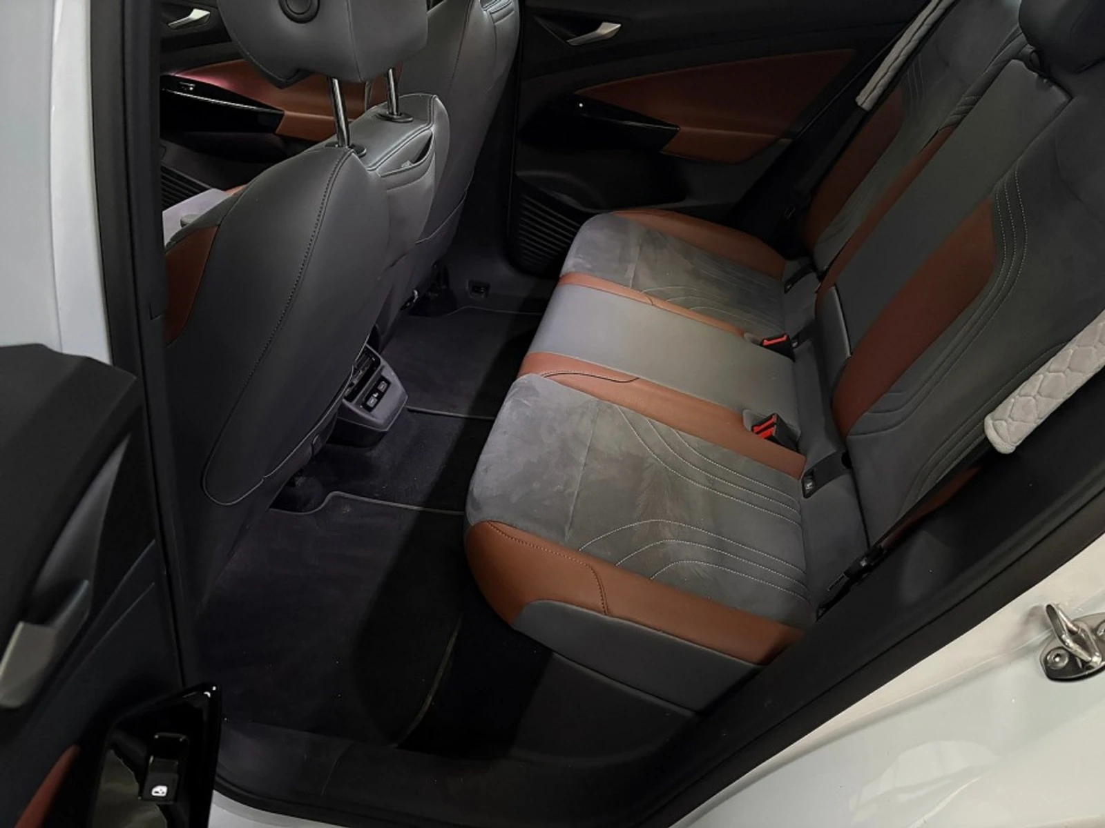 VW ID.4 MAX* 77kW* 204, снимка 8 - Автомобили и джипове - 54899870