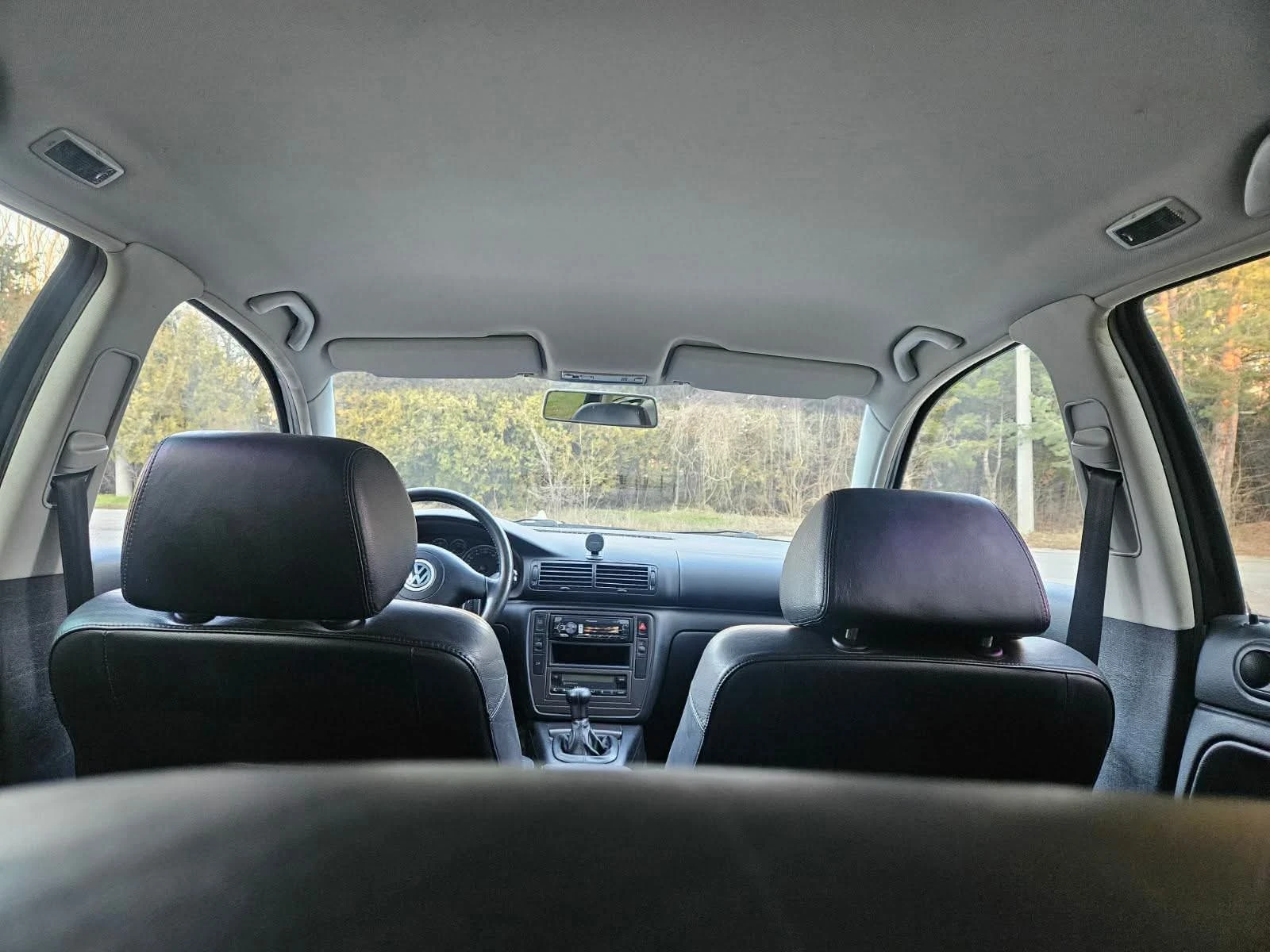 VW Passat, снимка 10 - Автомобили и джипове - 54933216