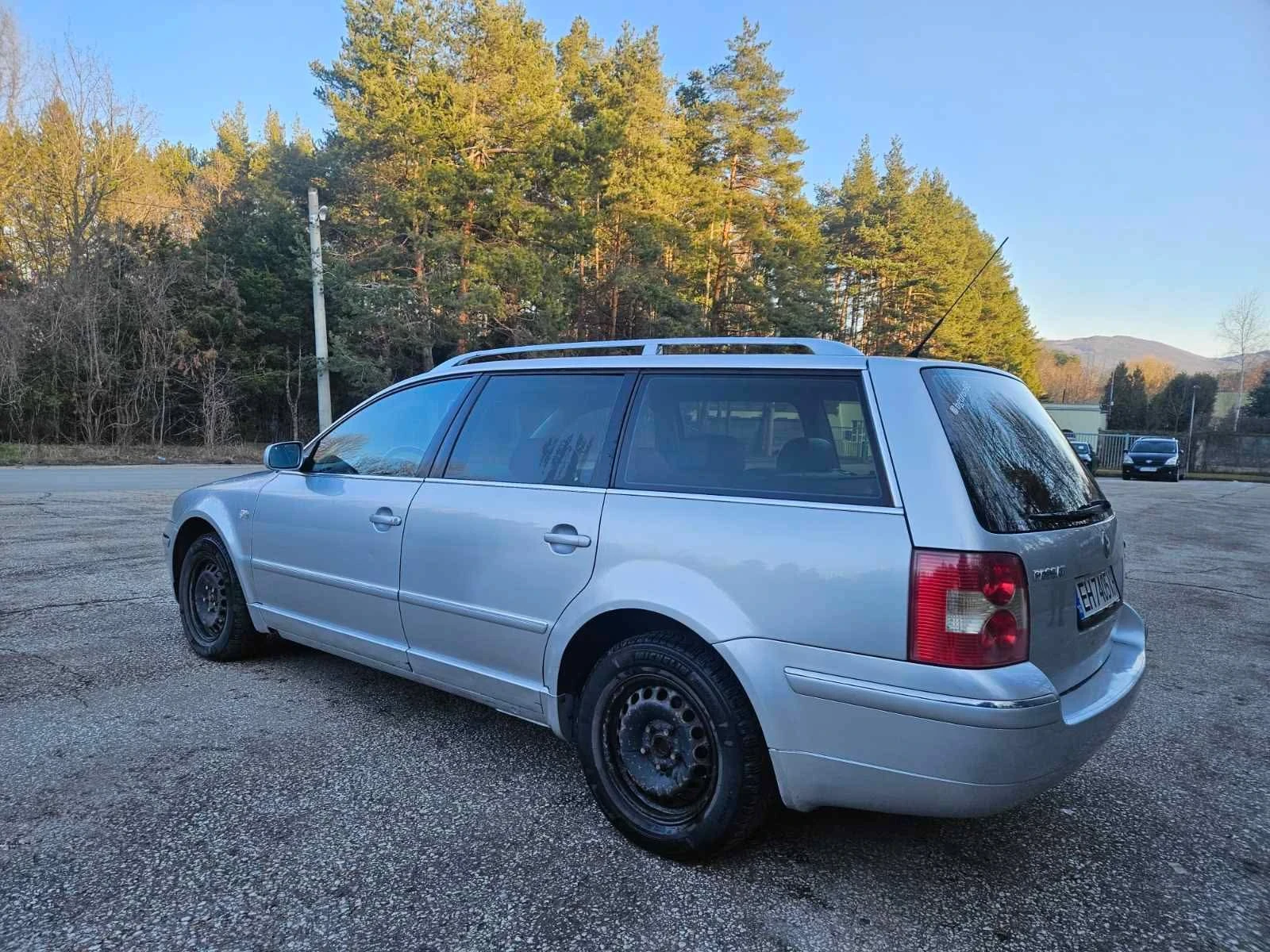 VW Passat, снимка 7 - Автомобили и джипове - 54933216