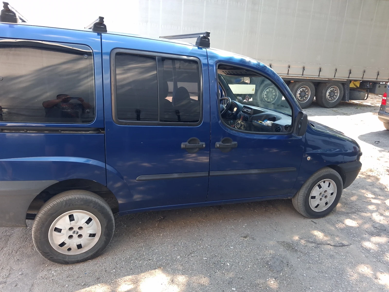 Fiat Doblo 1.9jtd Perfektno, снимка 8 - Автомобили и джипове - 55234782