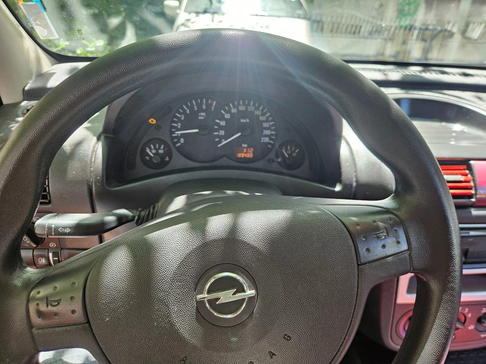 Opel Corsa, снимка 5 - Автомобили и джипове - 55359694