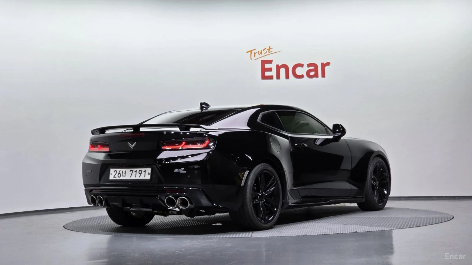 Chevrolet Camaro SS* 6.2* КОЖА* ПОДГРЕВ* ОБДУХВАНЕ* ПАНО* НАВИ* КАМ, снимка 2 - Автомобили и джипове - 55458294