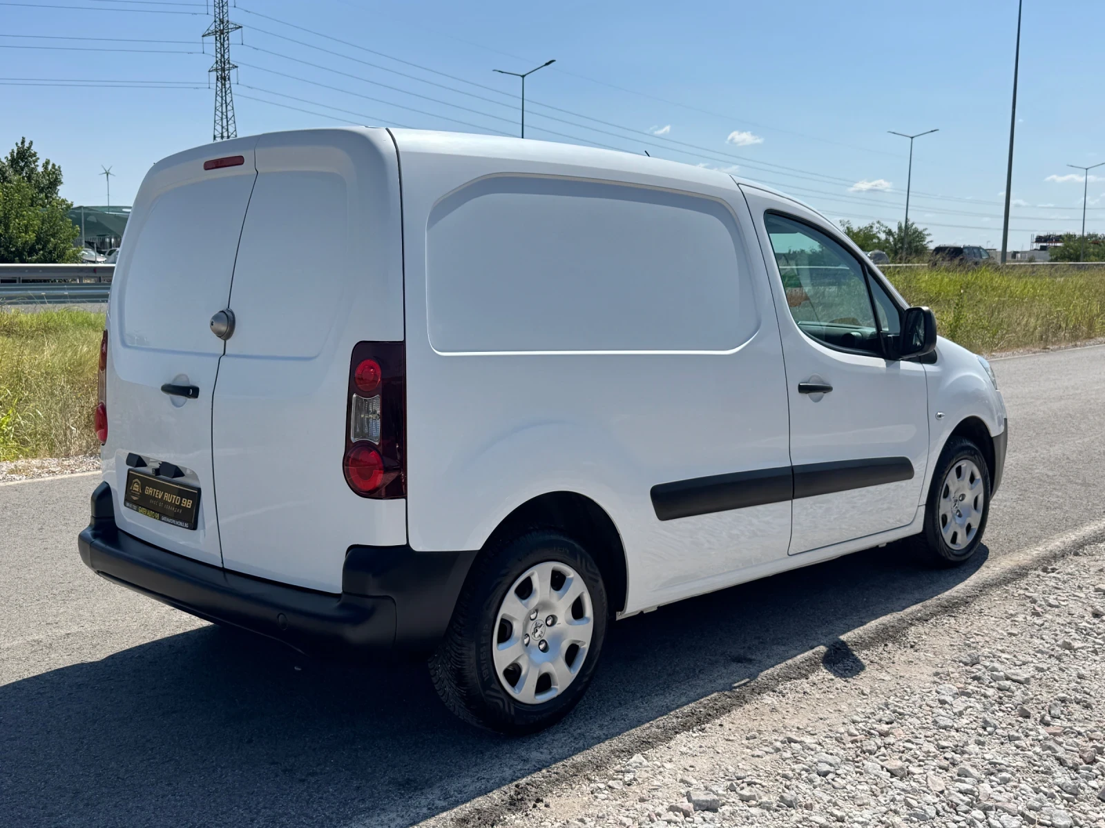 Peugeot Partner 1.6 HDI, снимка 5 - Автомобили и джипове - 55661828