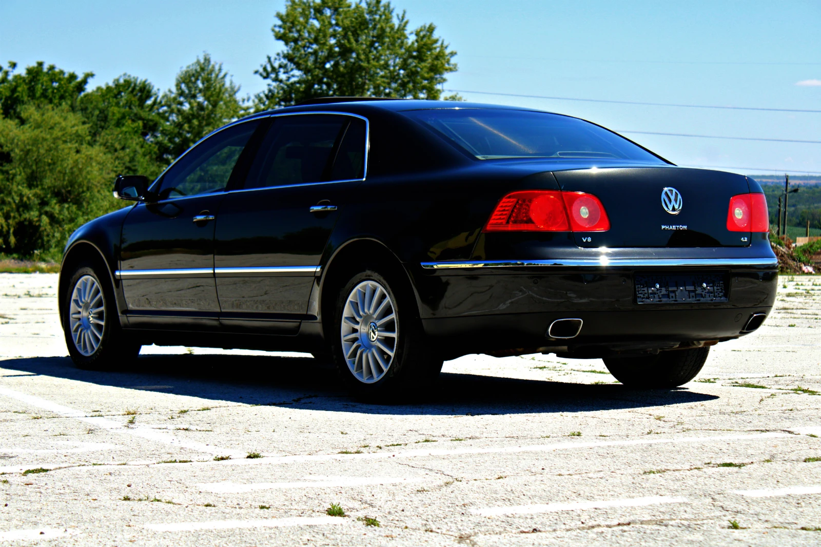 VW Phaeton 4.2 V8 Long EXCLUSIVE 4motion, снимка 7 - Автомобили и джипове - 55693782