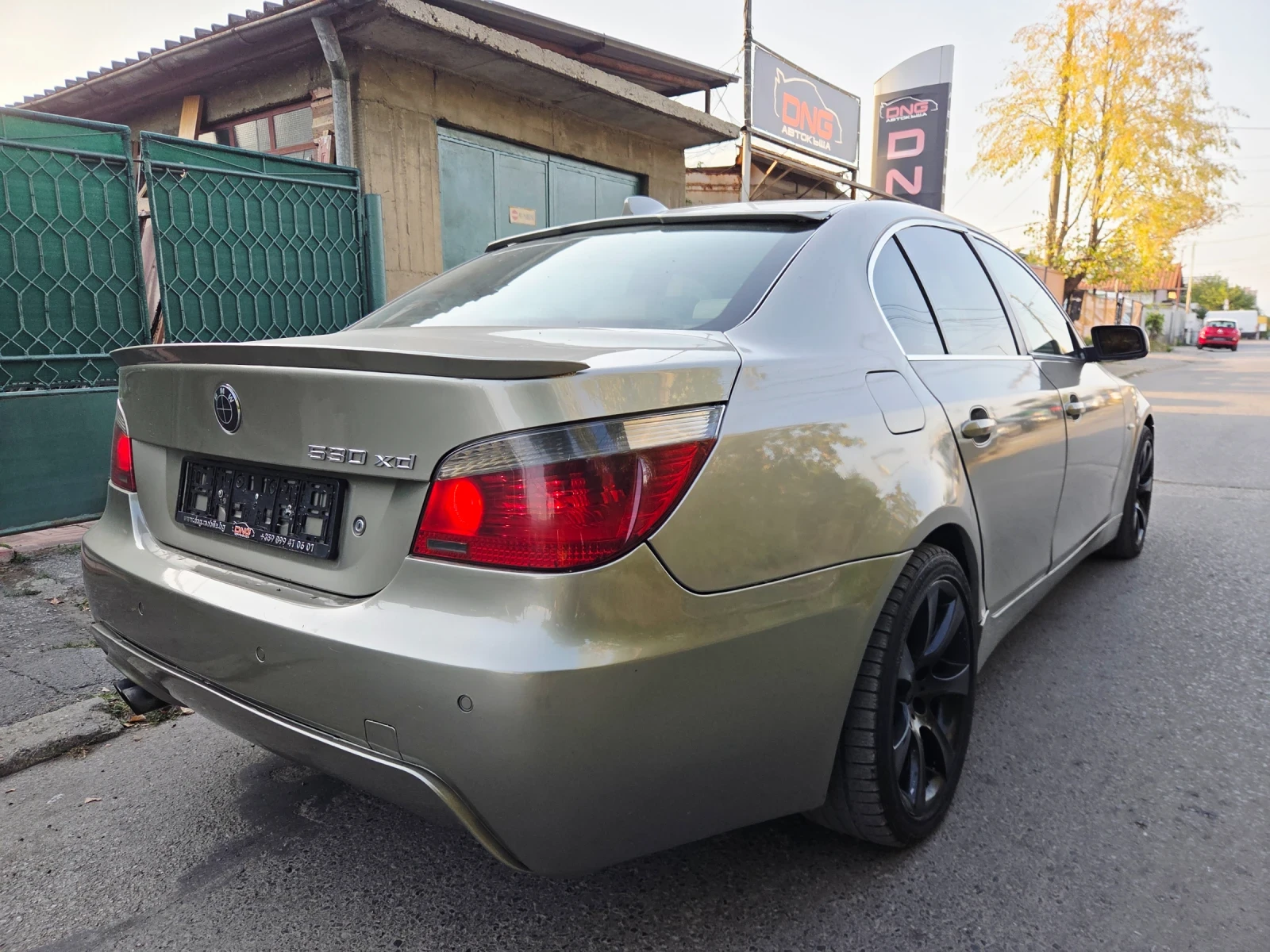 BMW 530 D/XDRIVE/M-PACK/EURO4 , снимка 7 - Автомобили и джипове - 55772618